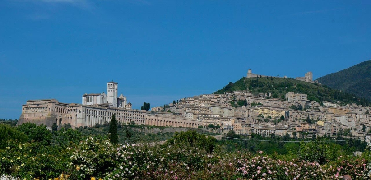 wine tour adventure - tuscany - assisi overview